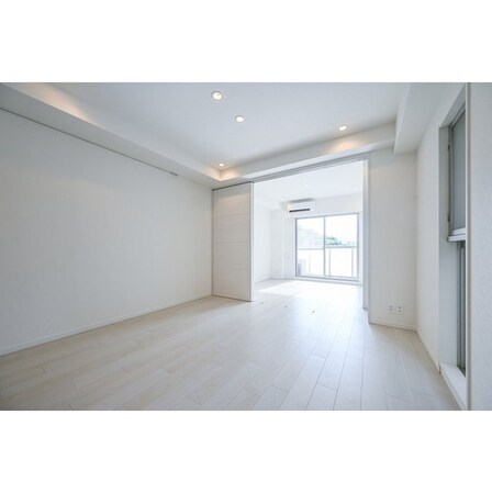 コンフォリア西麻布の物件内観写真